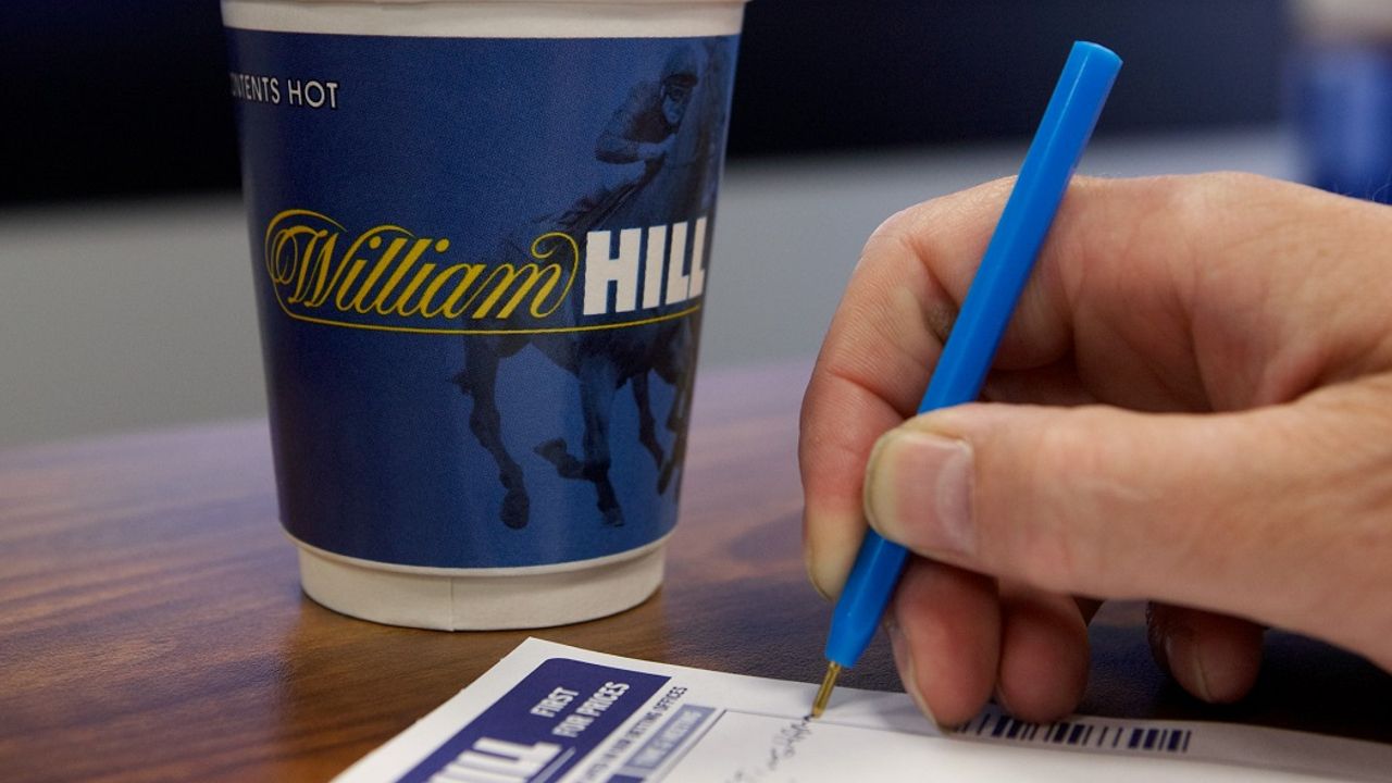 Evoke plc、英国の税制引き上げを受けて売却検討