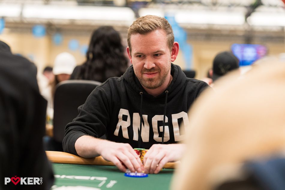 TJ Reid(TJリード)のラストチャンス #4:時間が迫る中、Hellmuth(ヘルムス)が最強の手を握る