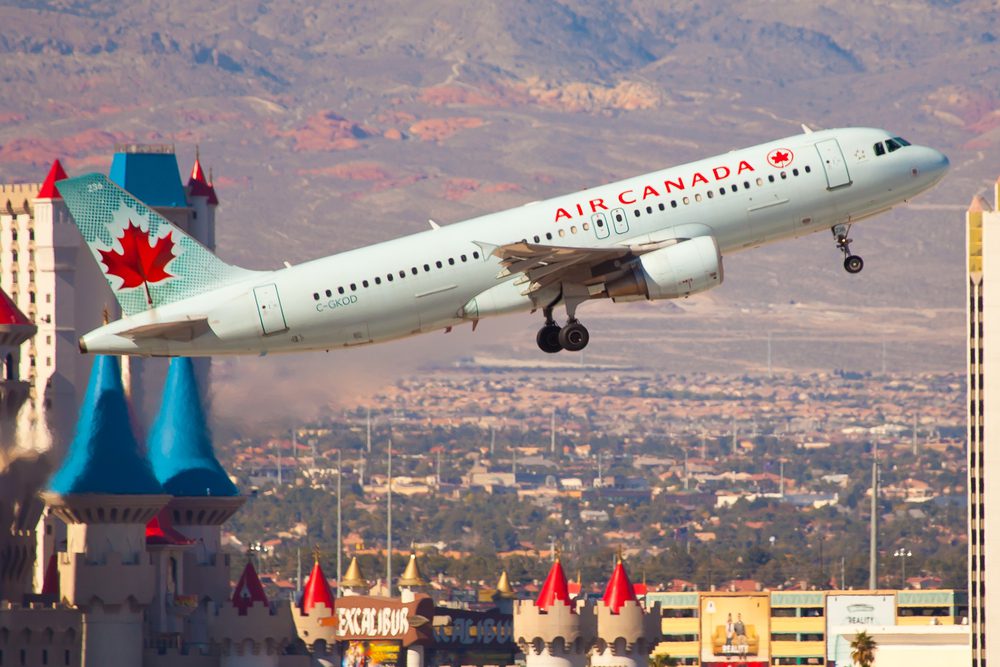 カナダの旅行需要低迷と格安航空会社の問題がラスベガス観光に影響
