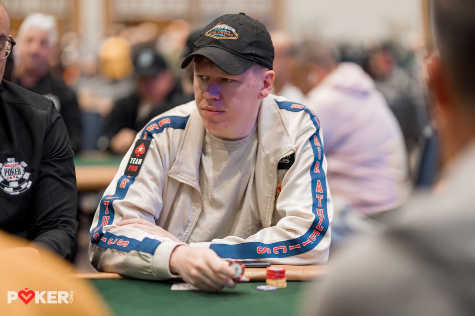 驚異の確率！PokerStarsアンバサダー『Spraggy (スプラギー)』のライブ配信で1/280万の異常な展開