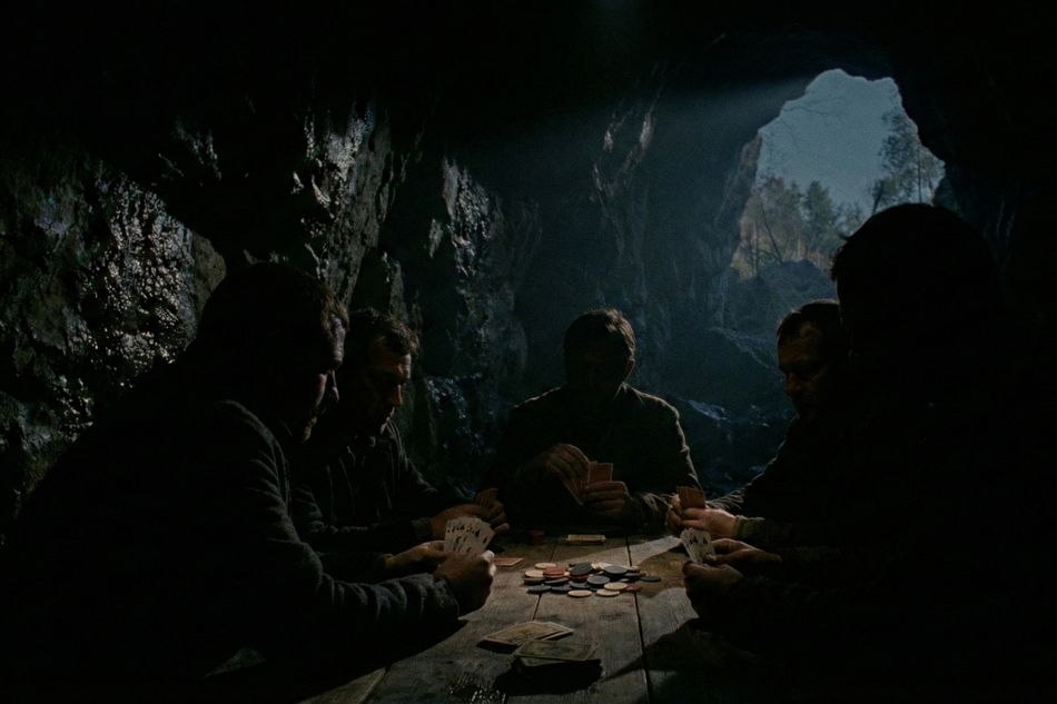 Raising in the dark: 「Cave Effect(ケイブ効果)」という見えないリスク